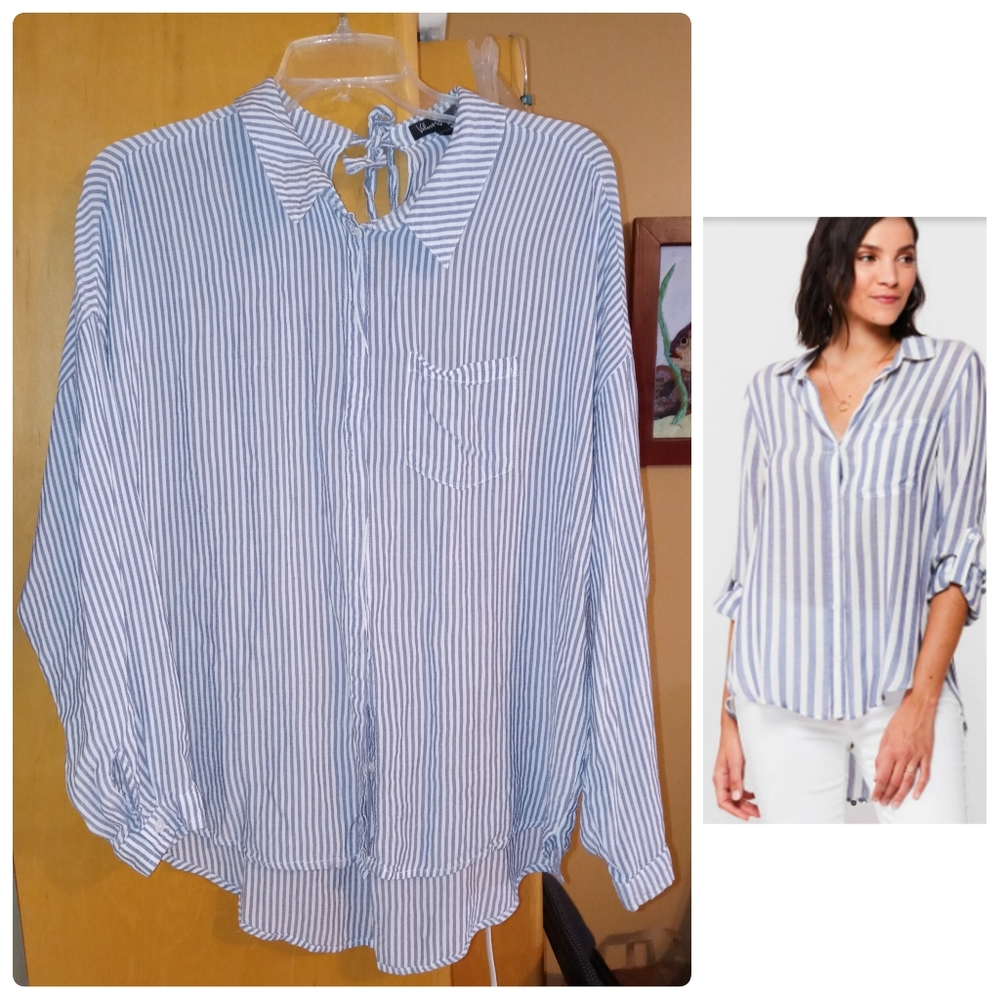 Velvet Heart Blue & White Striped Buttoned Shirt ▪Key Hole Tie Back Size Large●